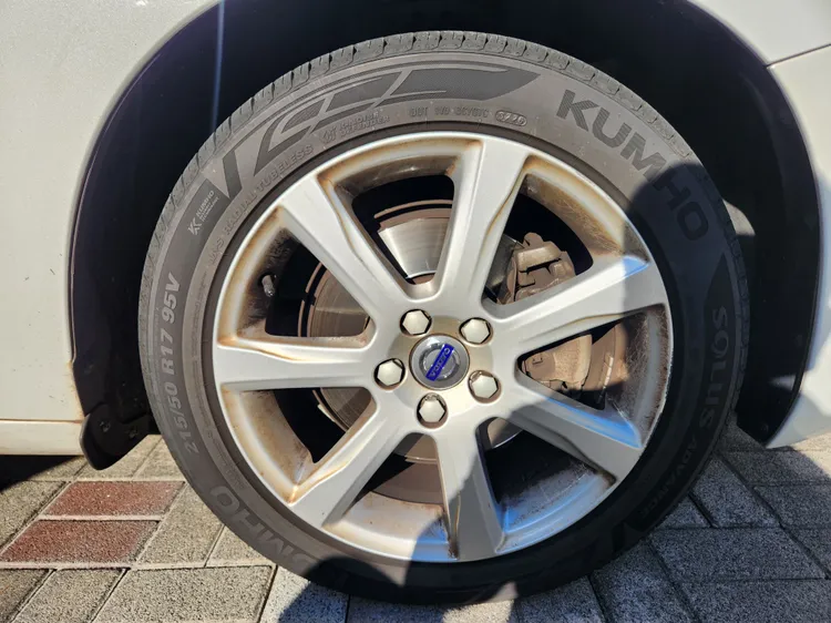 Volvo S60 36
