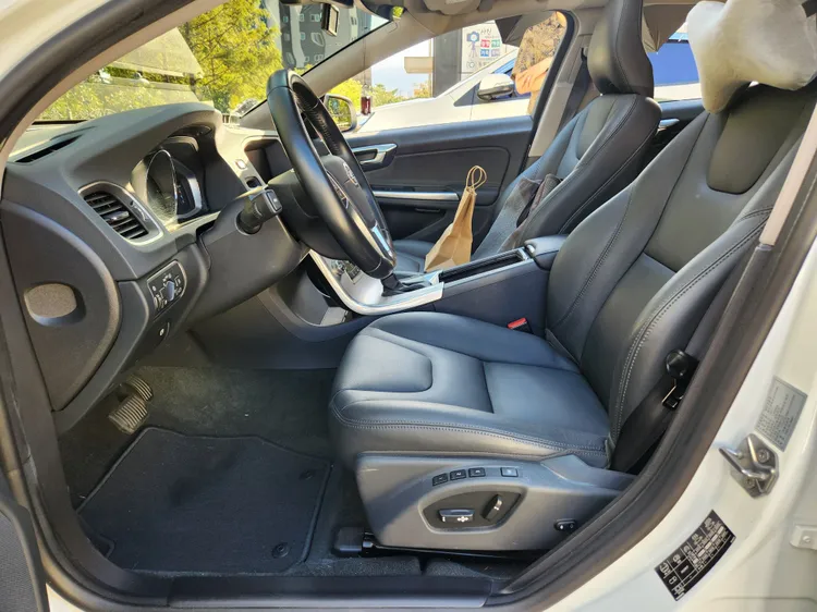 Volvo S60 7