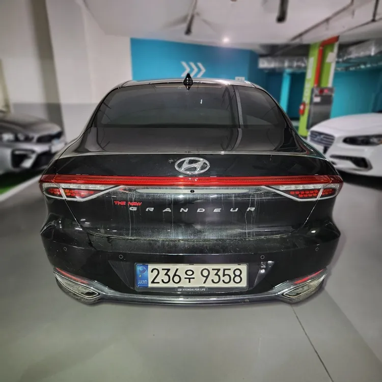 Hyundai Grandeur IG 4