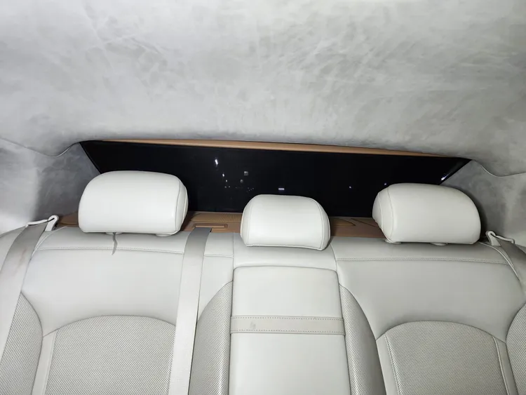 Hyundai Grandeur IG 15