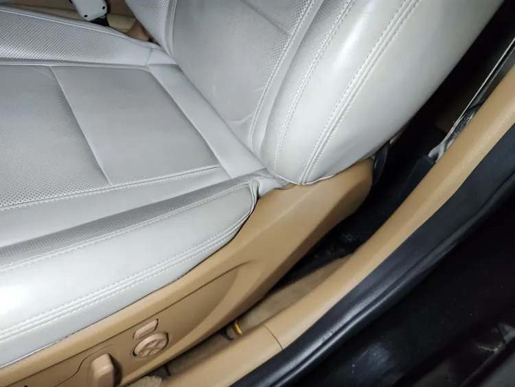 Hyundai Grandeur IG 20