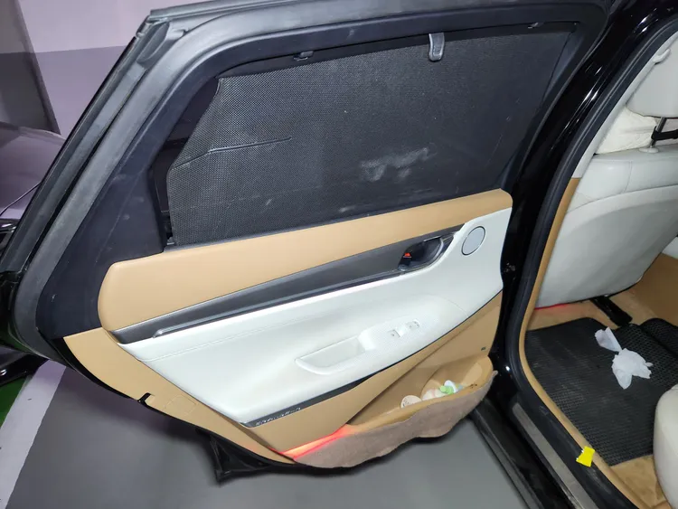 Hyundai Grandeur IG 38