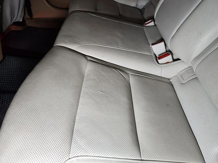 Hyundai Grandeur IG 21