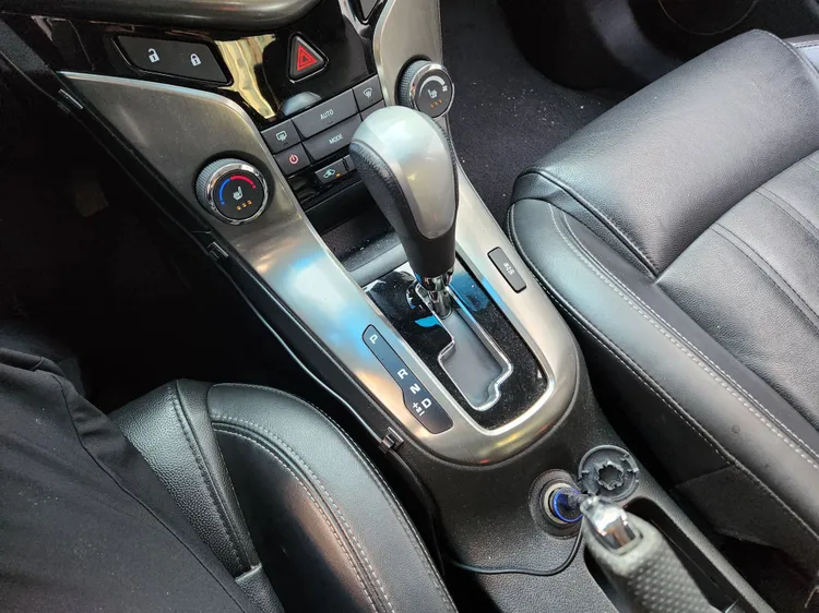 Chevrolet Cruze 19