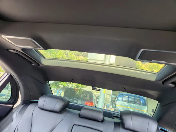 Mercedes S-Class (W222) 15