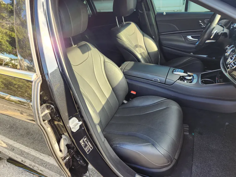 Mercedes S-Class (W222) 8