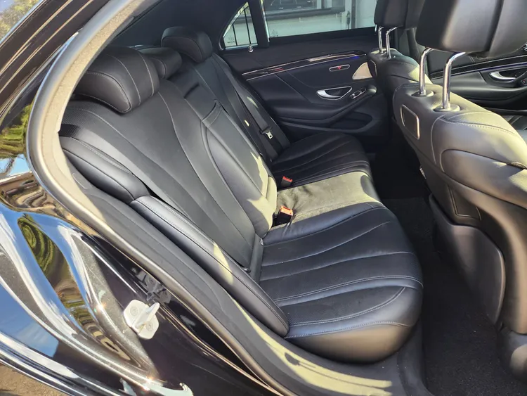 Mercedes S-Class (W222) 9