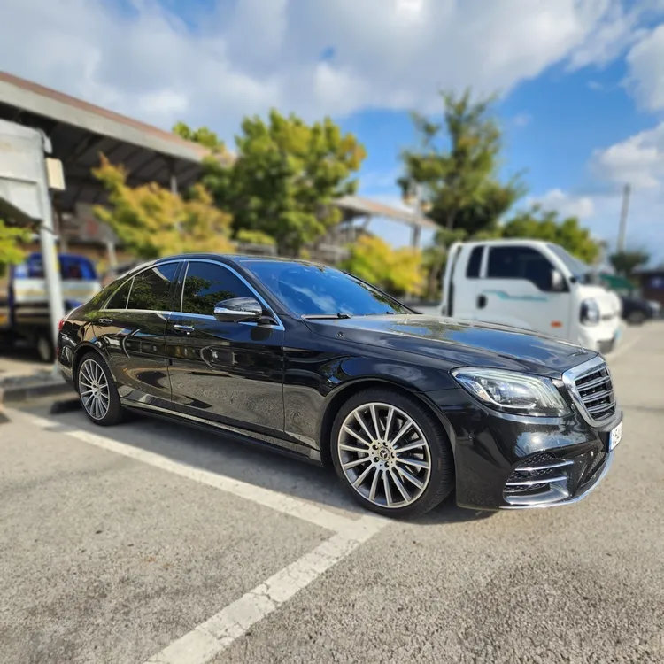 Mercedes S-Class (W222) 3
