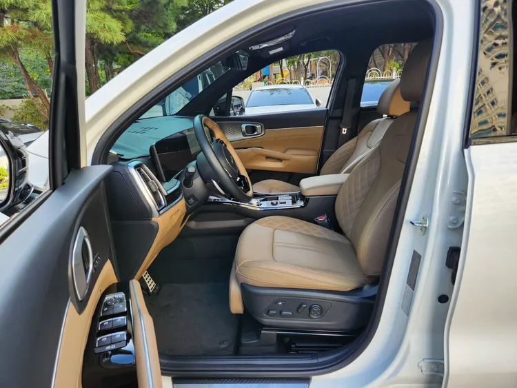 Kia Sorento (MQ4) 17