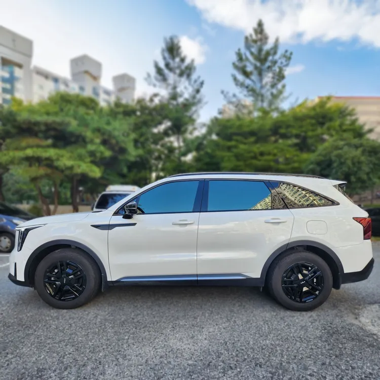 Kia Sorento (MQ4) 7