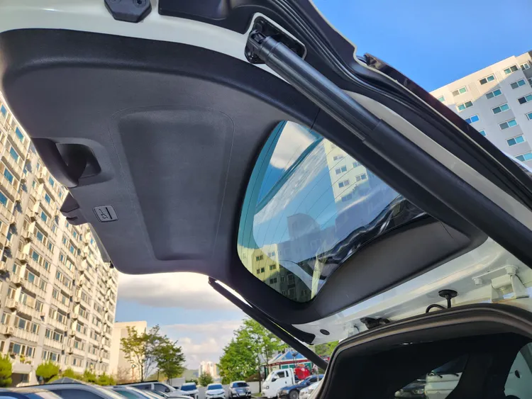 Kia Sorento (MQ4) 13