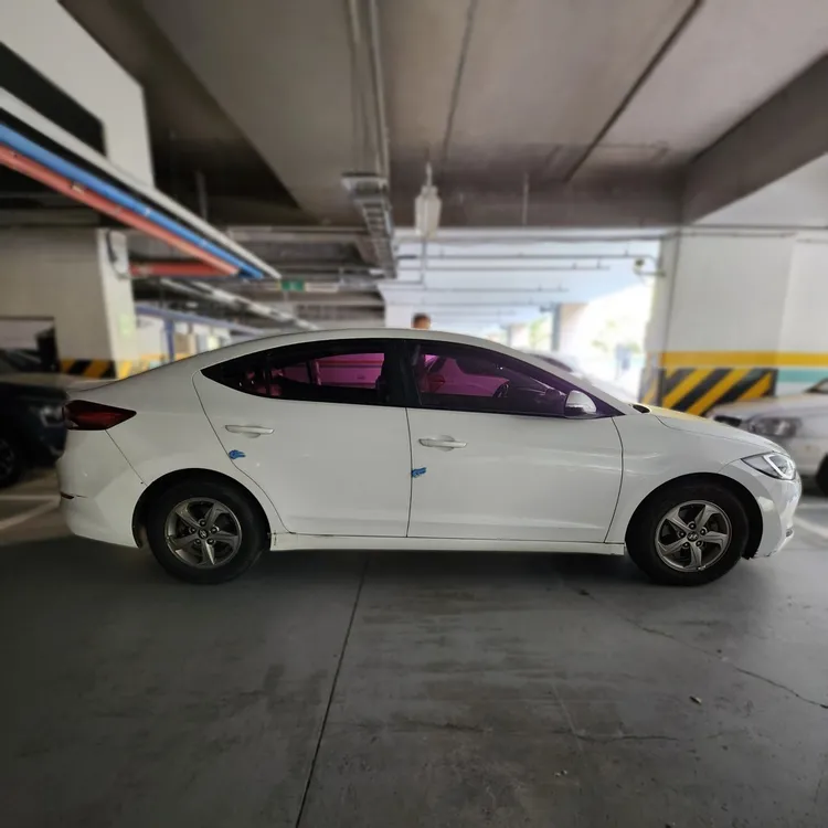 Hyundai Avante AD 4