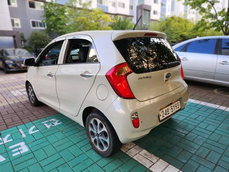 Kia Morning 5