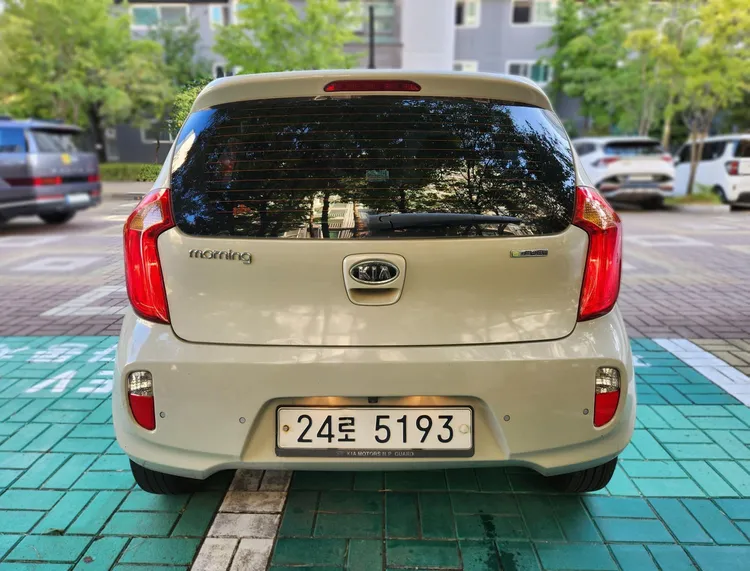 Kia Morning 4