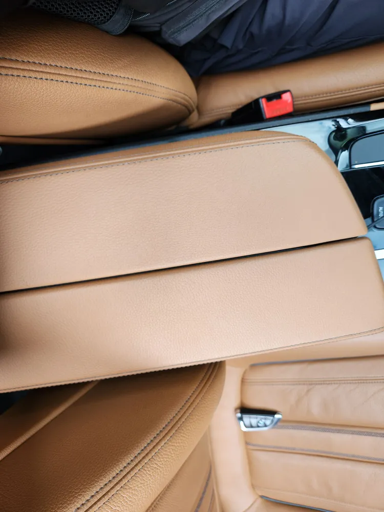 BMW 5 Series (G30) 34