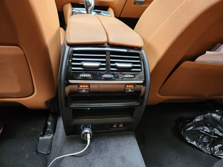 BMW 5 Series (G30) 39
