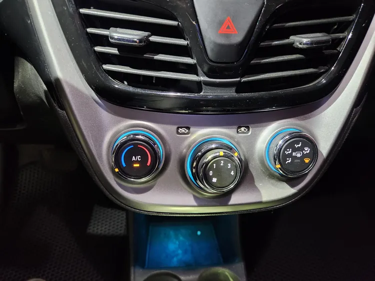 Chevrolet Next Spark 31