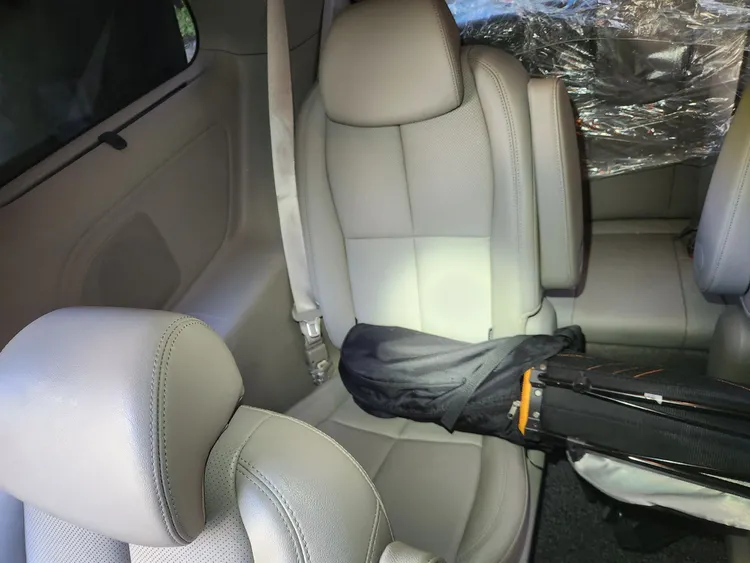 Kia Carnival 11