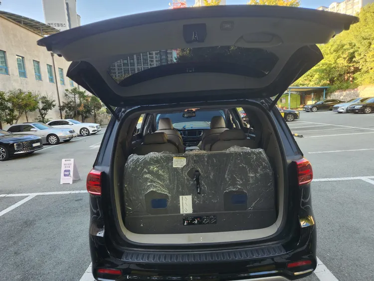 Kia Carnival 6