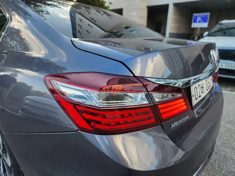 Honda Accord 9