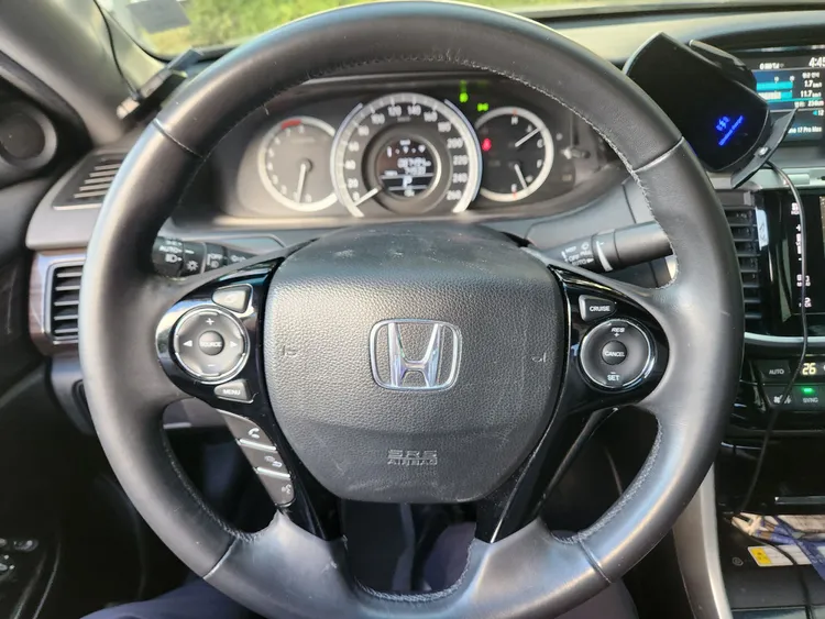 Honda Accord 29