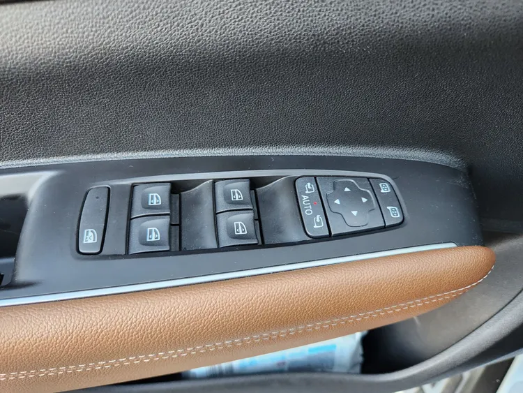 Renault Korea Koleos 24