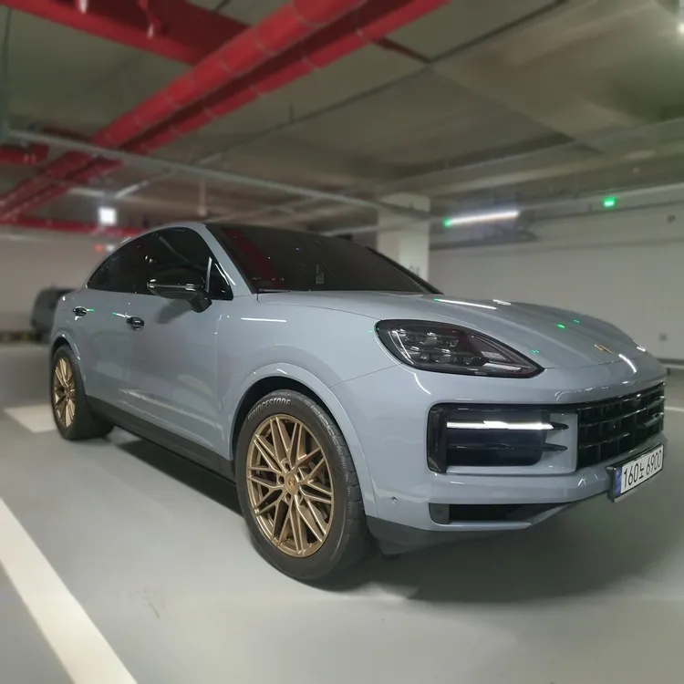 Porsche Cayenne (PO536) 3