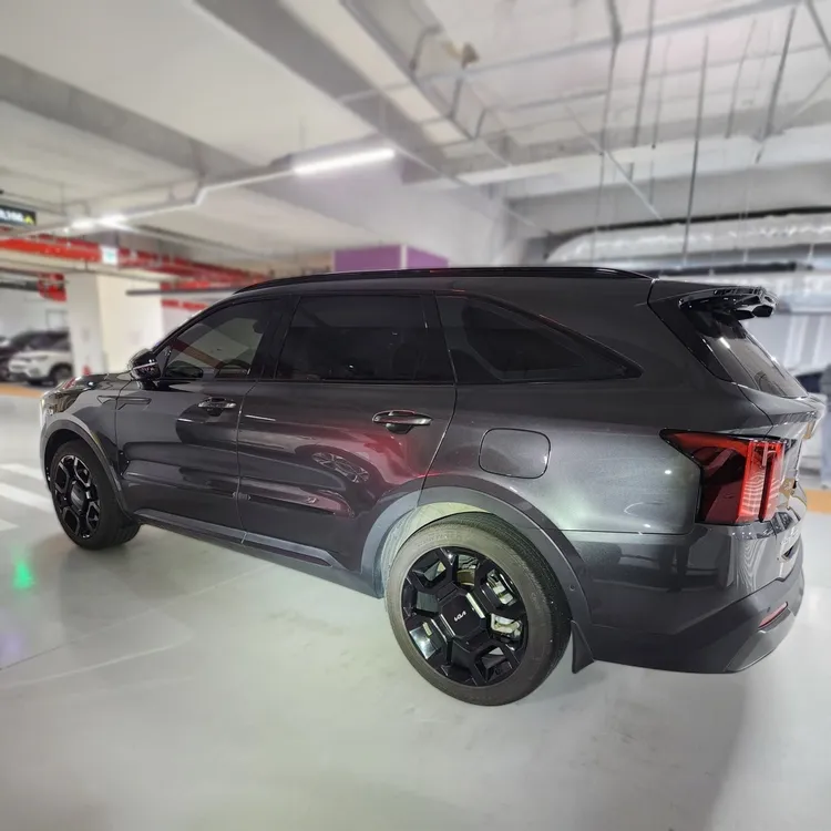 Kia Sorento (MQ4) 4
