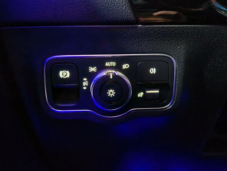 Mercedes GLA-Class (H247) 28