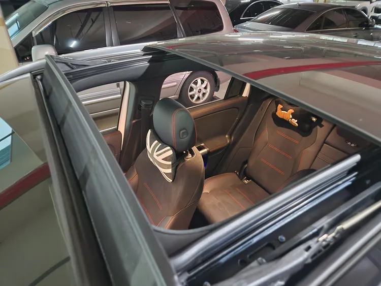 Mercedes GLA-Class (H247) 8