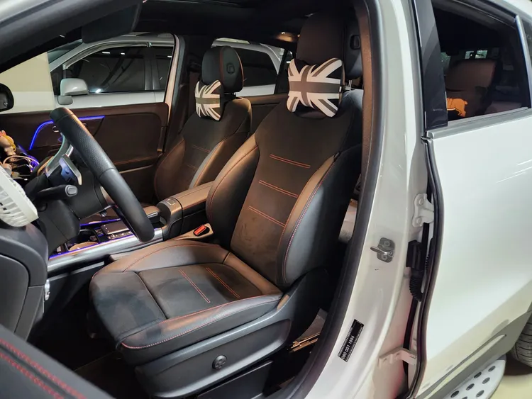 Mercedes GLA-Class (H247) 13