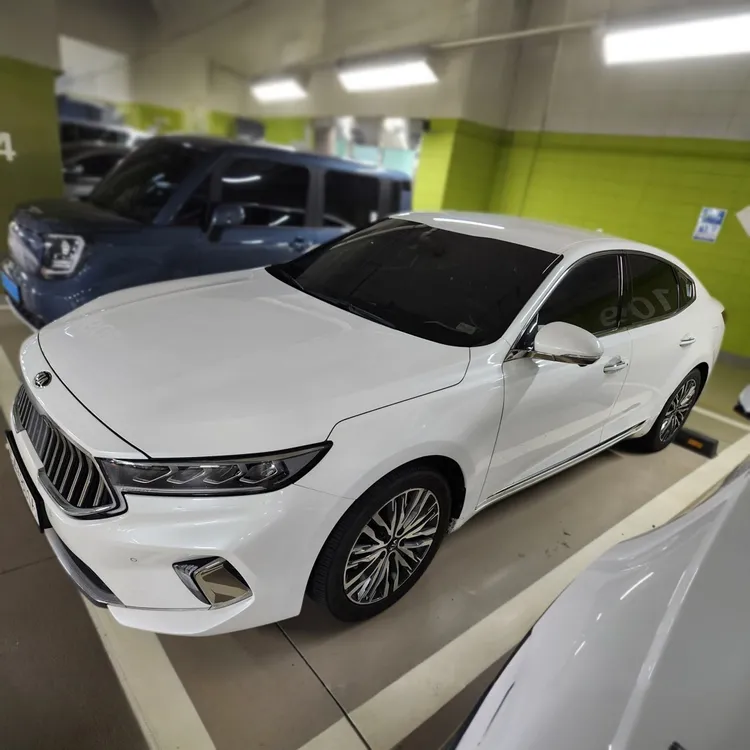 Kia K7 Premier 4