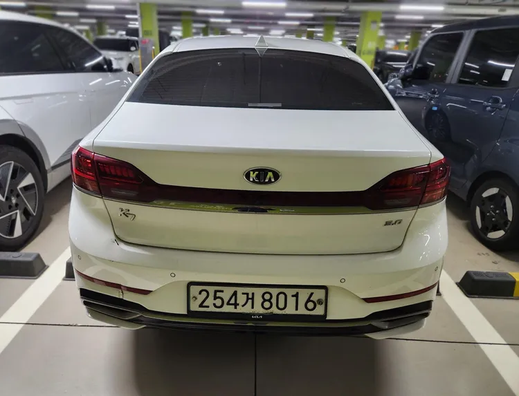 Kia K7 Premier 2