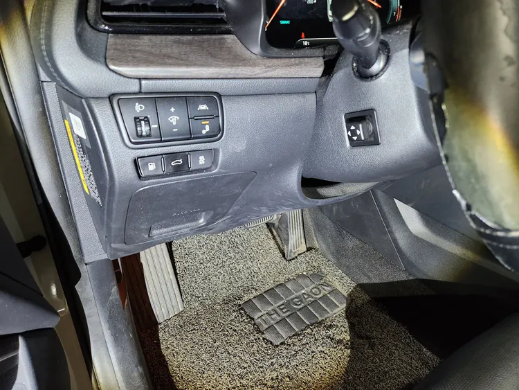 Kia K7 Premier 26