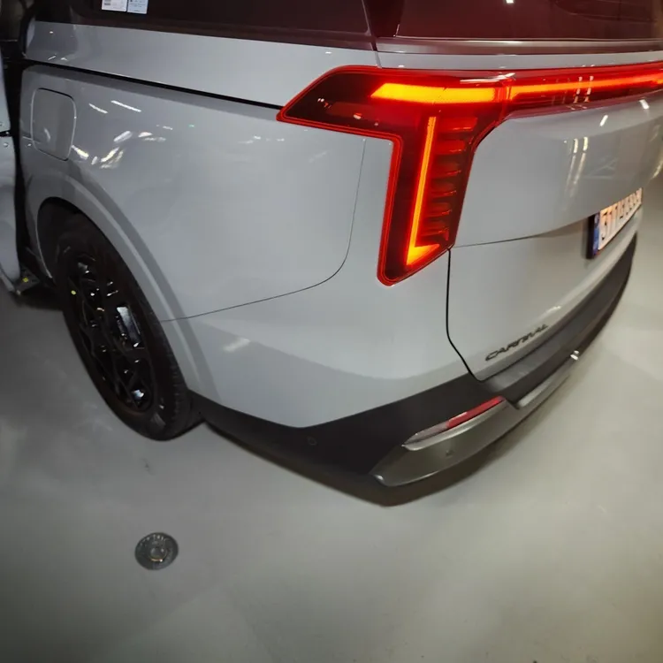 Kia Carnival(KA4) 3