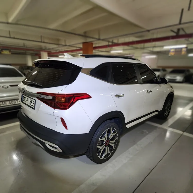 Kia Seltos 6