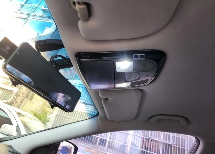 Hyundai Grandeur HG 22