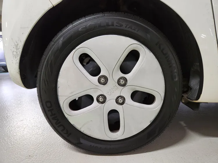 Kia Ray 24