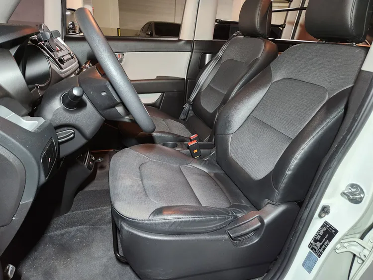 Kia Ray 7