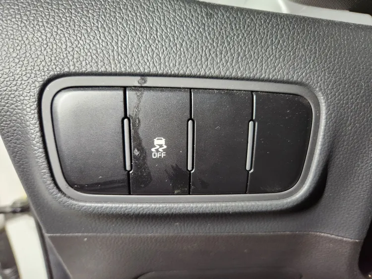 Kia Ray 12