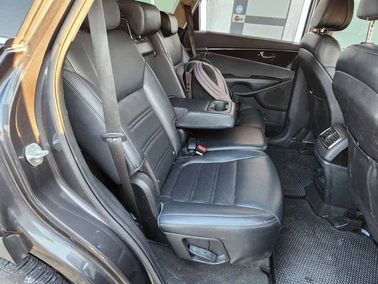 Kia Sorento 9