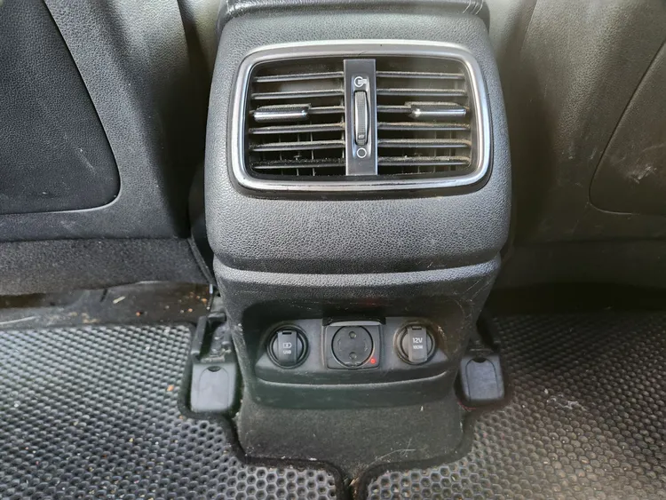 Kia Sorento 22