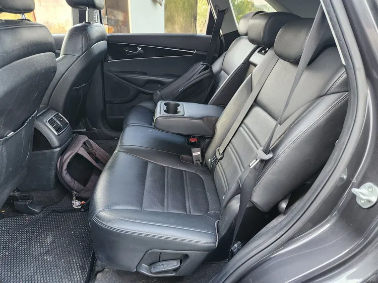 Kia Sorento 11