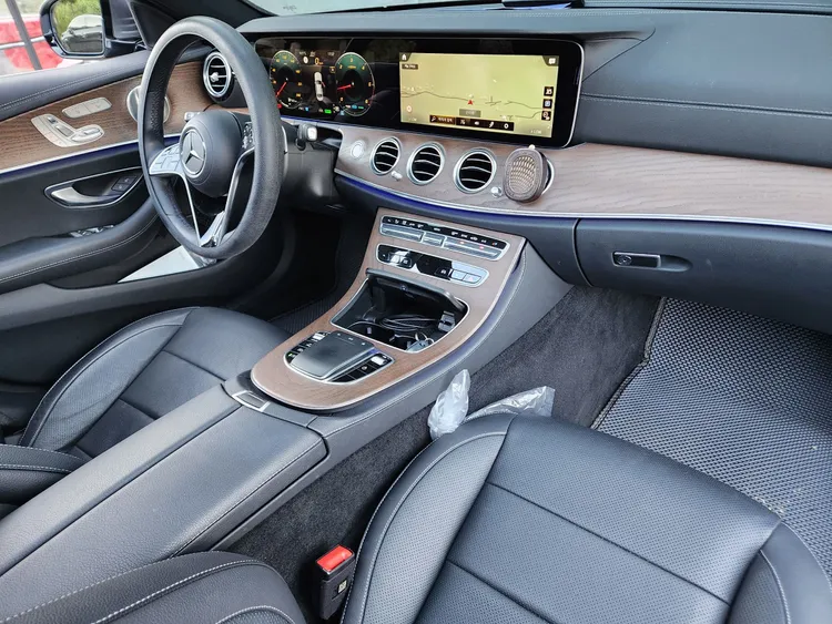Mercedes E-Class (W213) 20