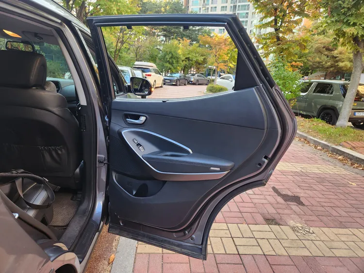 Hyundai Santa Fe The Prime 33