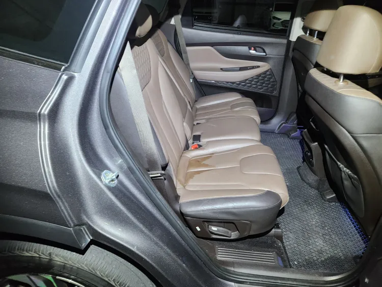 Hyundai Santa Fe TM 9
