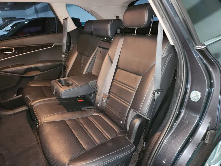 Kia Sorento 10