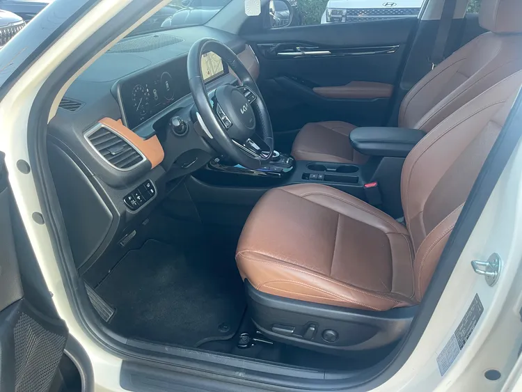 Kia Seltos 10