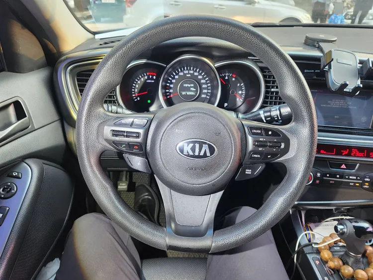 Kia K5 14