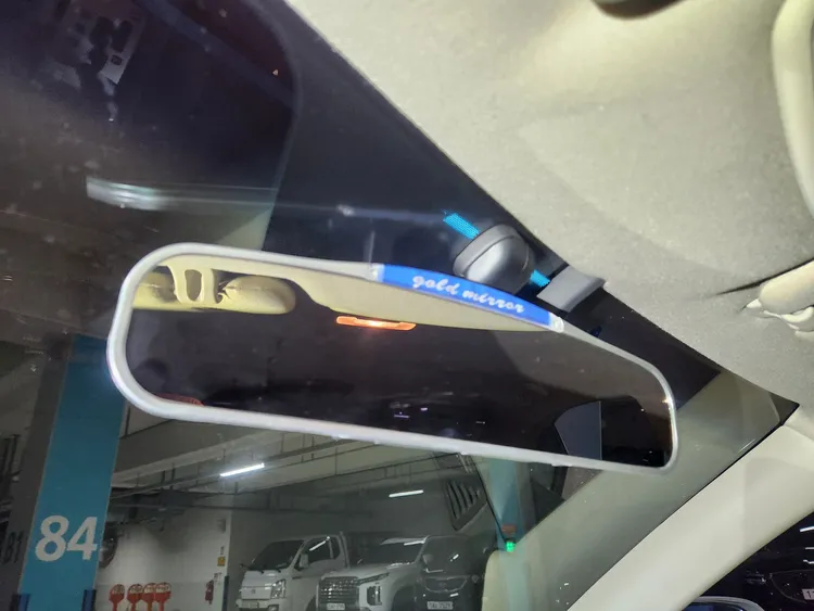Hyundai NF Sonata 19